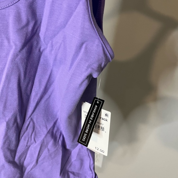 Top - Picture 3 of 3